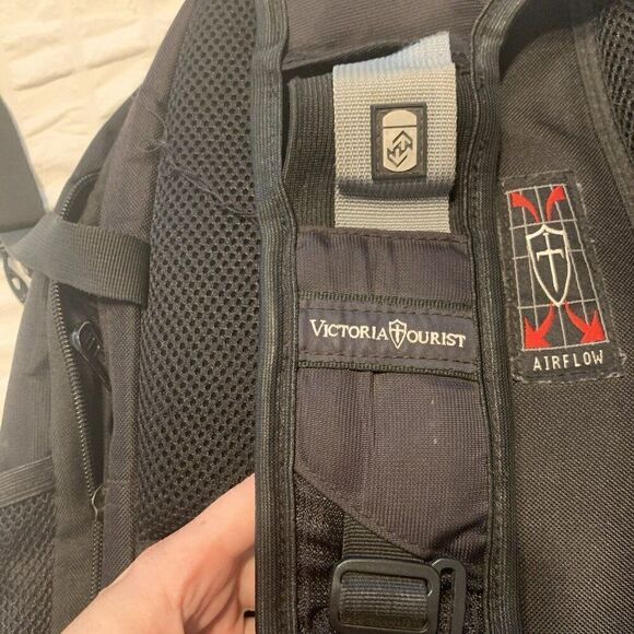 Victoria Tourist Solid Black Backpack - Picture 10 of 12